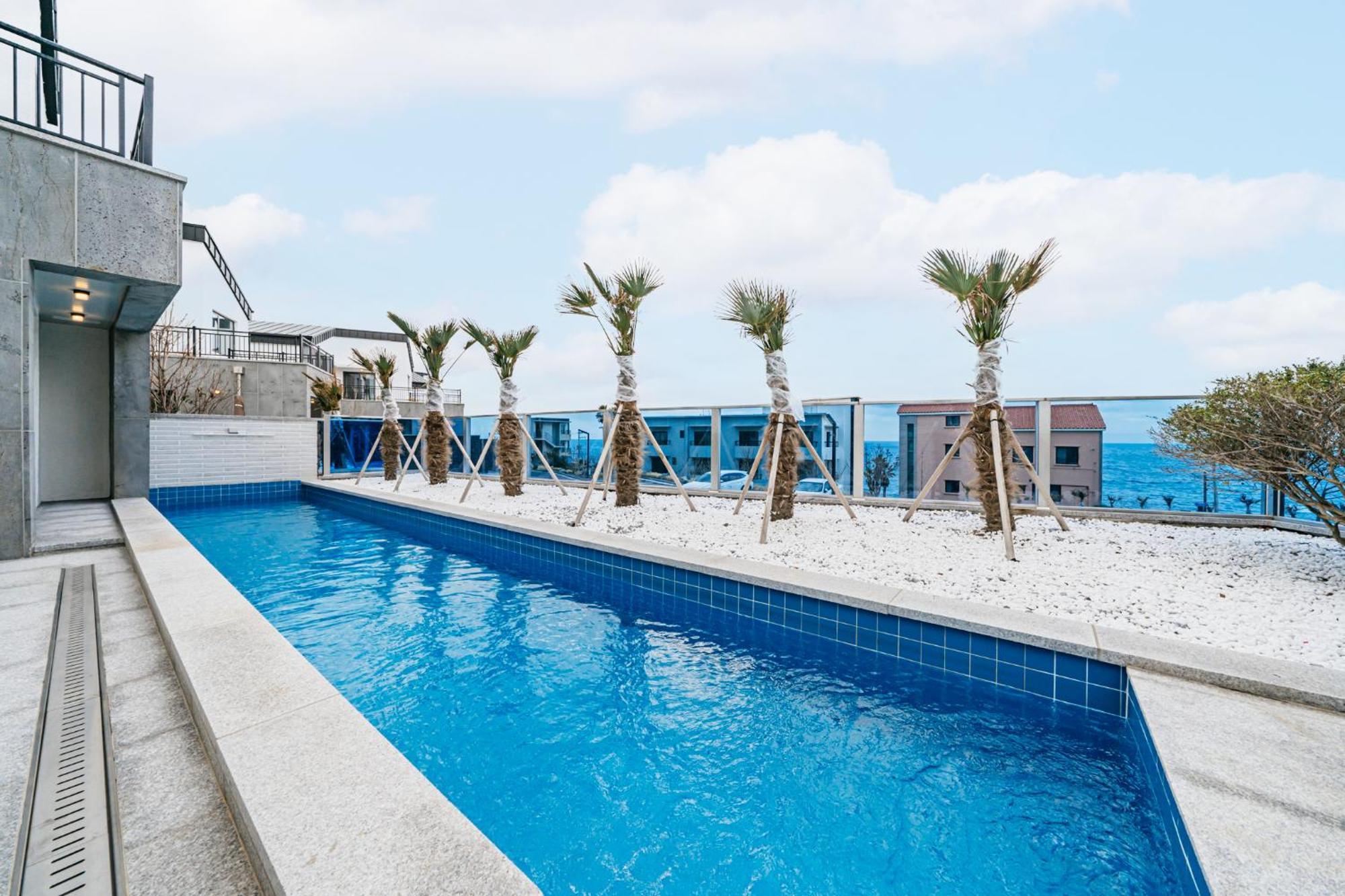 Ddosi Aewol Pool Villa Jeju Exterior foto