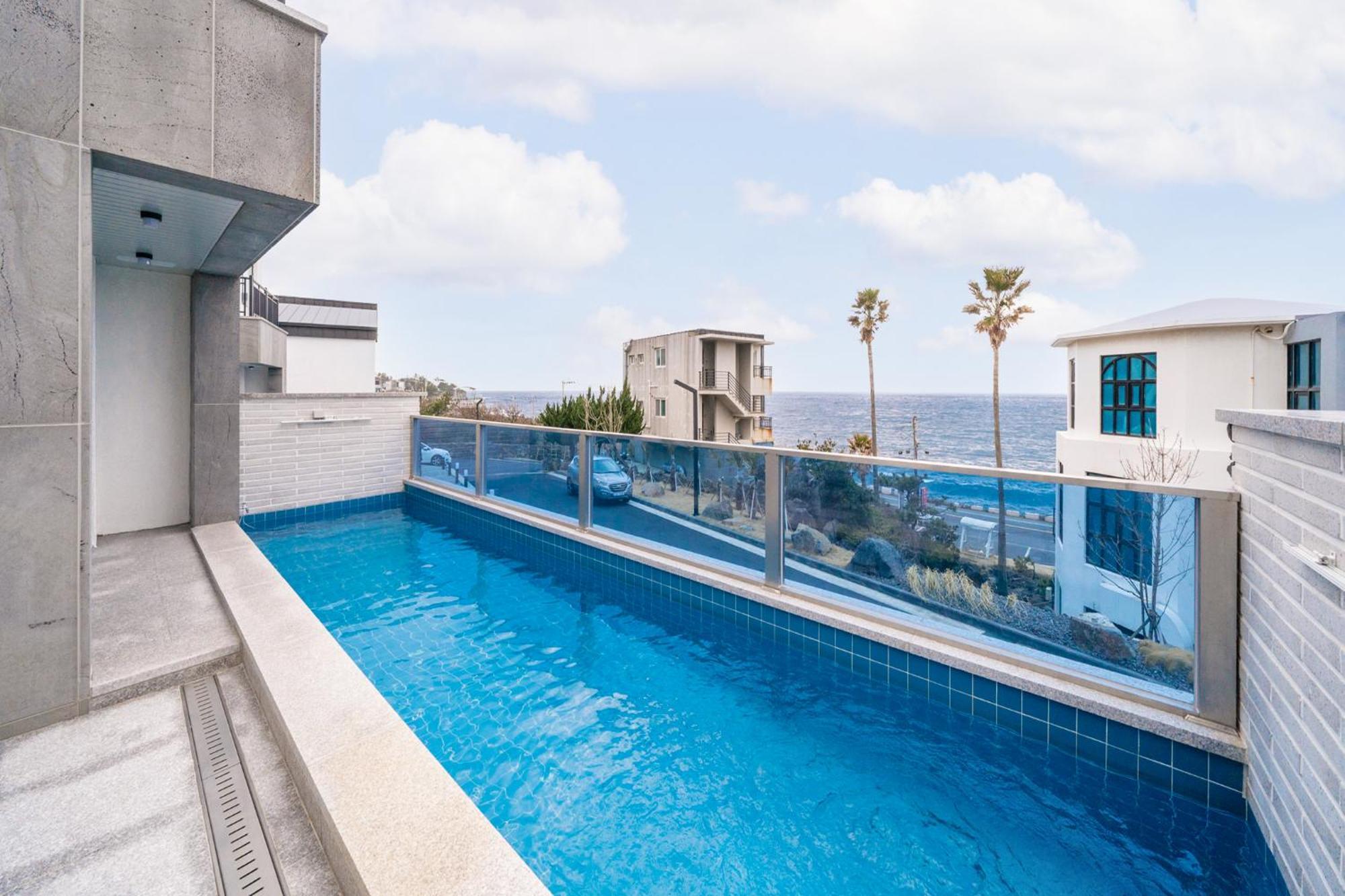 Ddosi Aewol Pool Villa Jeju Exterior foto