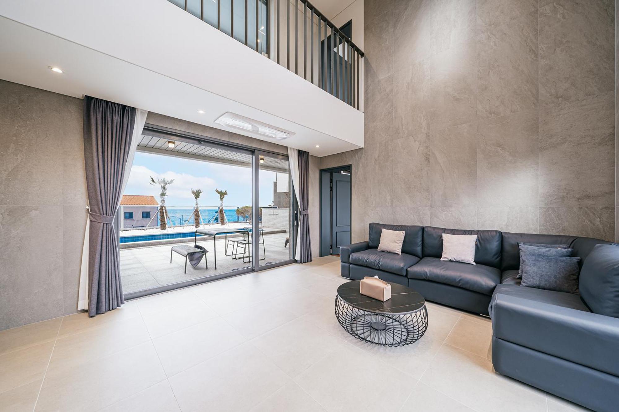 Ddosi Aewol Pool Villa Jeju Exterior foto