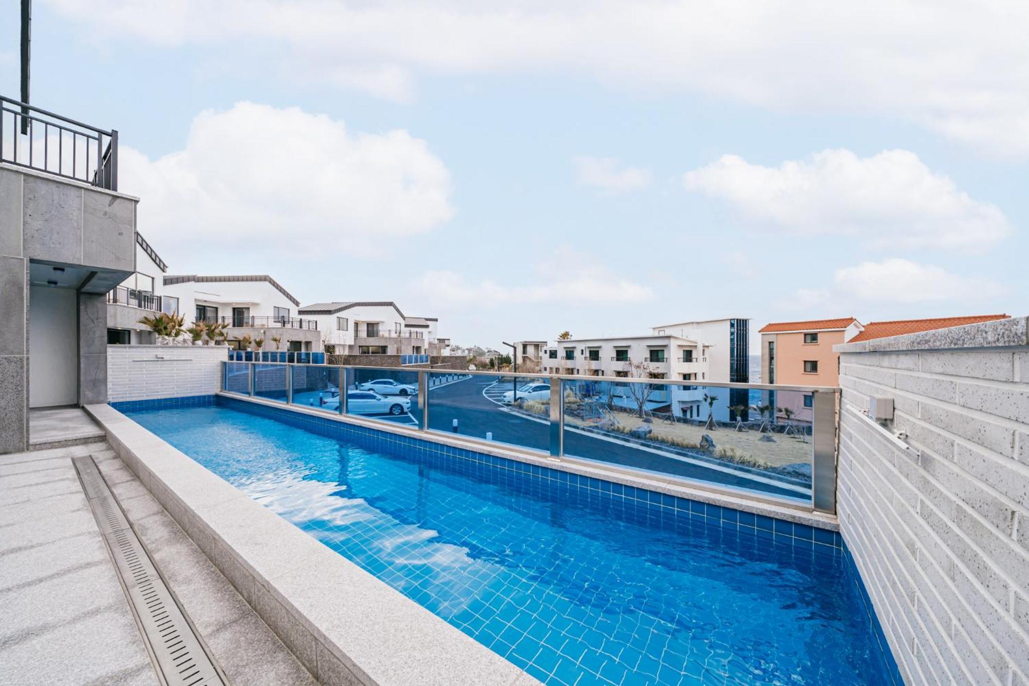 Ddosi Aewol Pool Villa Jeju Exterior foto